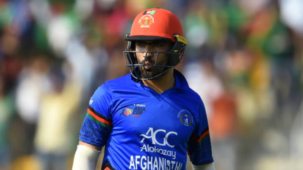 IND vs BAN सीरीज से पहले 26 साल के ओपनर खिलाड़ी पर 5 साल का बैन, नहीं खेल पाएगा कोई भी फॉरमैट! क्रिकेट जगत में मचा हड़कंप, सदमे में फैंस sw 2024 08 07t1141158181110792062481632