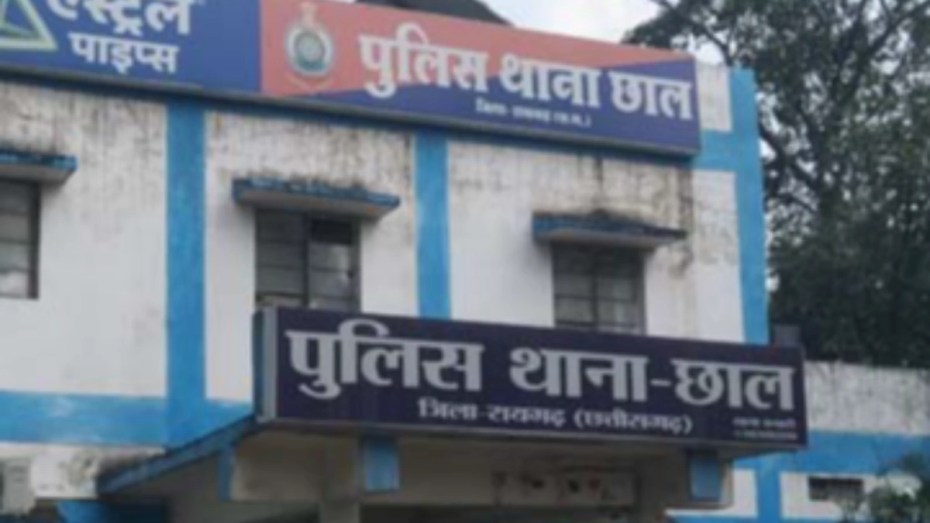 हाटी मेले से लौट रहे दो दोस्तों को ट्रैक्टर ने रौंदा